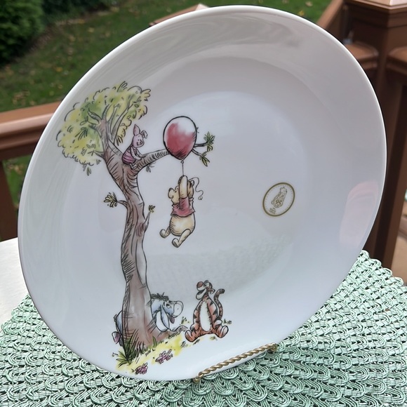 New Disney Winnie The Pooh 11”Dinner Plate. 95th Anniversary Edition. - Picture 4 of 9
